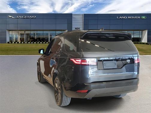 2023 Land Rover Discovery P360 S R-Dynamic