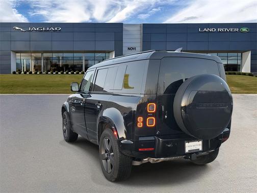 2026 Land Rover Defender P400 X-Dynamic SE