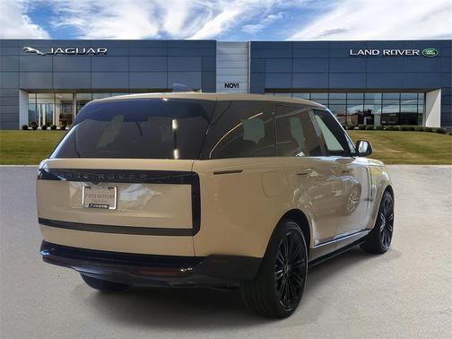 2025 Land Rover Range Rover P400 SE