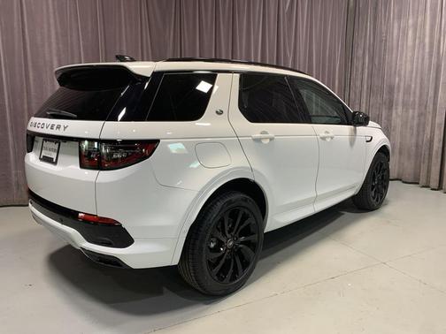 2025 Land Rover Discovery Sport S