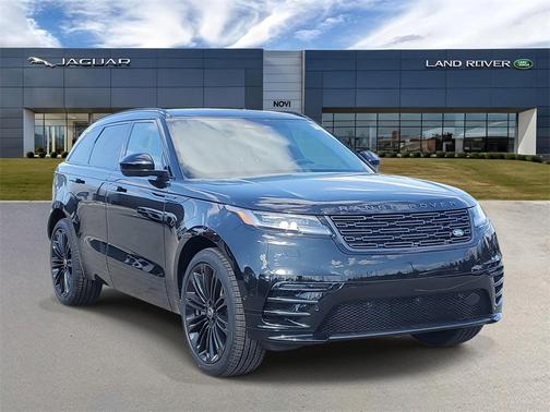 2026 Land Rover Range Rover Velar Dynamic SE