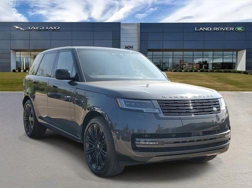 2025 Land Rover Range Rover P530 SE