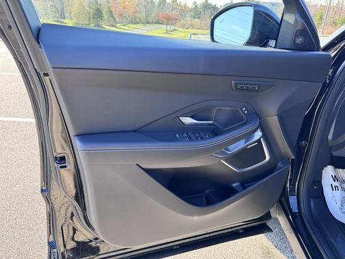 2024 Jaguar E-PACE R-Dynamic SE P250 AWD Automatic