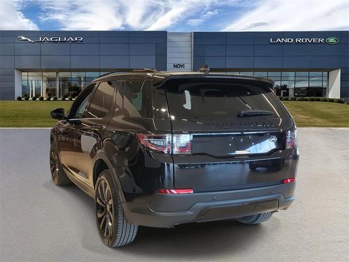 2023 Land Rover Discovery Sport SE