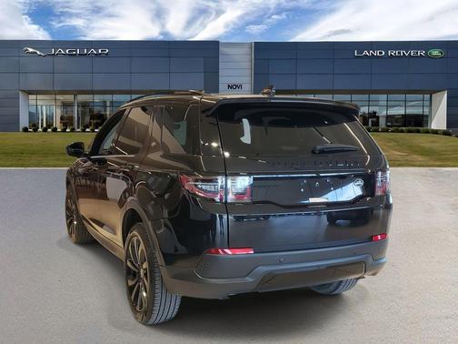 2023 Land Rover Discovery Sport SE