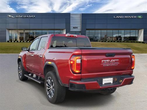 2025 GMC Canyon Denali