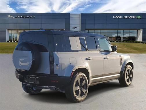 2026 Land Rover Defender P300 S