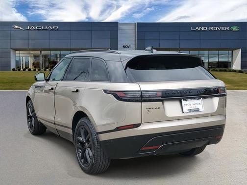 2026 Land Rover Range Rover Velar P250 SE R-Dynamic