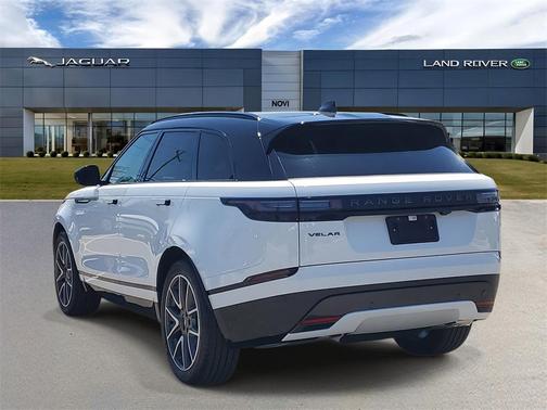 2026 Land Rover Range Rover Velar P250 SE R-Dynamic