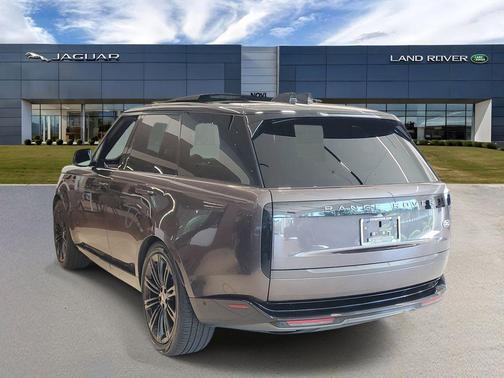 Gray 2023 Land Rover Range Rover P400 SE