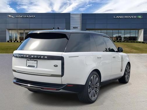 2023 Land Rover Range Rover P400 SE