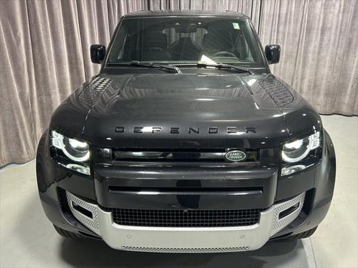 2024 Land Rover Defender 110 P300