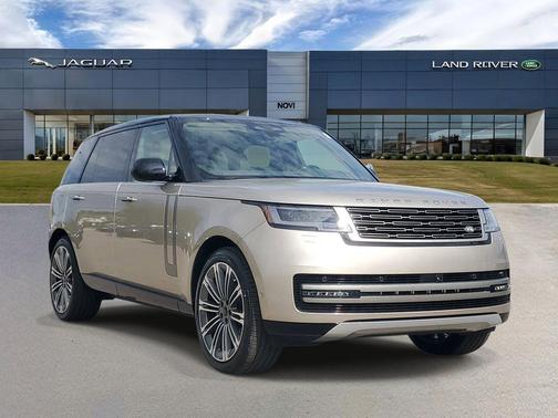Gold 2026 Land Rover Range Rover P400 SE 7 Seat