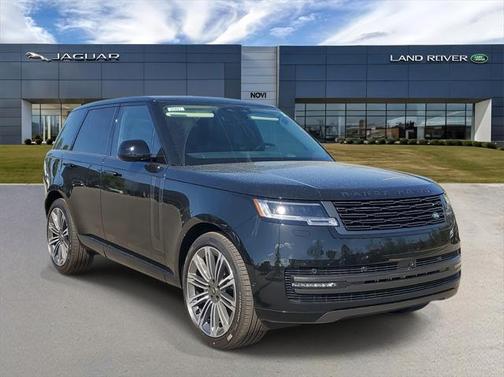 2025 Land Rover Range Rover P400 SE