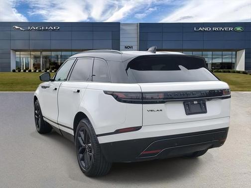 2026 Land Rover Range Rover Velar P250 SE R-Dynamic
