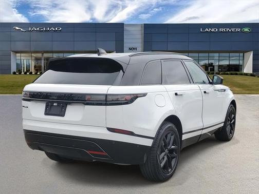 2026 Land Rover Range Rover Velar P250 SE R-Dynamic