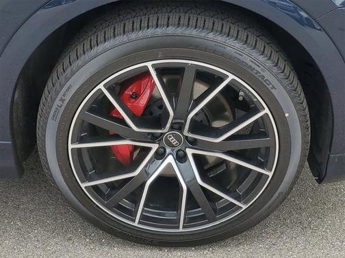 2023 Audi Q8 55 Prestige