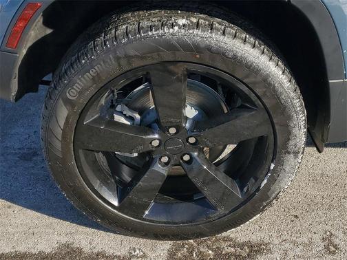 2026 Land Rover Defender P300 S