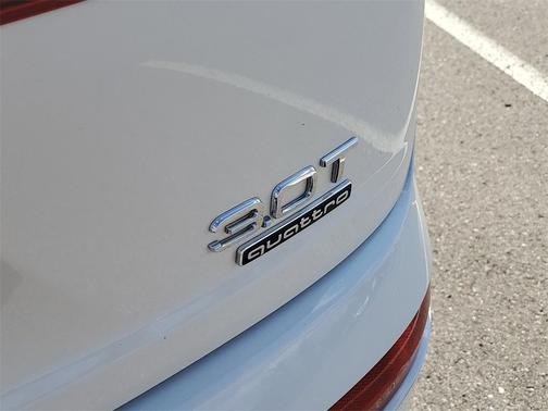 2017 Audi Q7 3.0T Premium