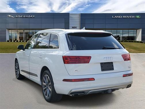 2017 Audi Q7 3.0T Premium