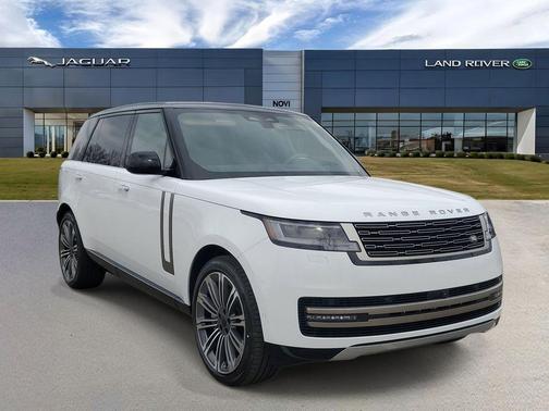 Fuji White 2026 Land Rover Range Rover P530 SE 7 Seat