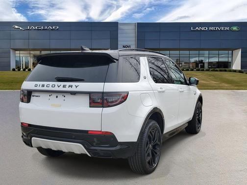 2026 Land Rover Discovery Sport Landmark