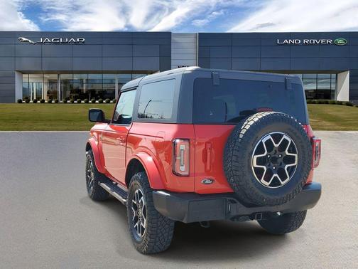 RACE RED 2023 Ford Bronco Outer Banks