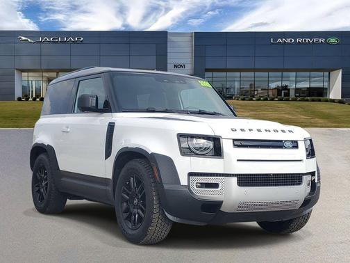 Fuji White 2025 Land Rover Defender 90 P300 S