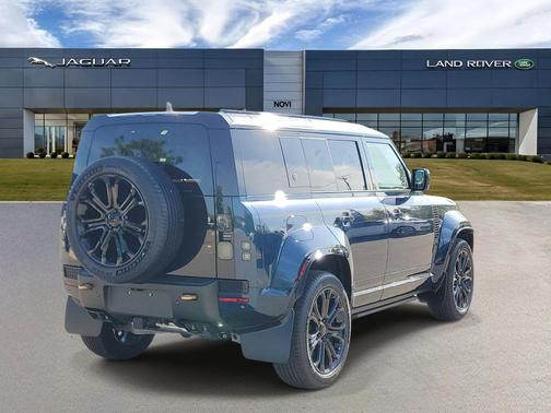 Sargasso Blue Premium Metallic 2026 Land Rover Defender P635 OCTA