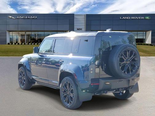 Sargasso Blue Premium Metallic 2026 Land Rover Defender P635 OCTA