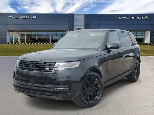 Santorini Black 2026 Land Rover Range Rover P400 SE 7 Seat