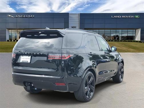 2025 Land Rover Discovery P360 Dynamic SE