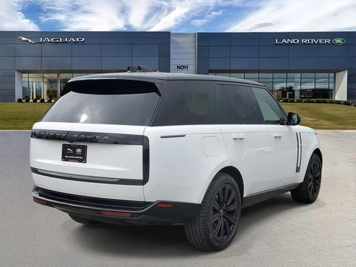 2025 Land Rover Range Rover P400 SE