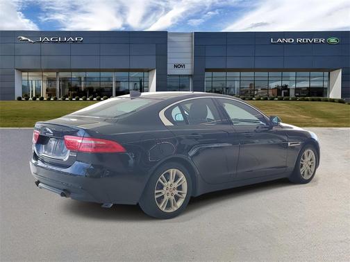 Black 2018 Jaguar XE 25t Premium