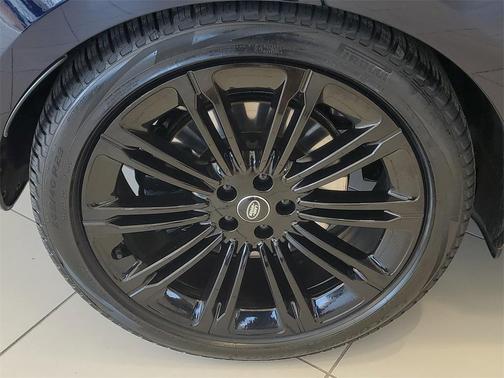 2023 Land Rover Range Rover P530 SE