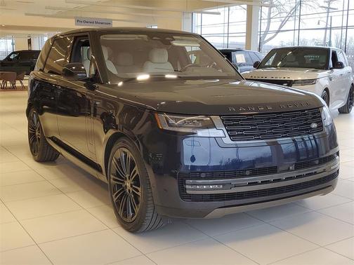 2023 Land Rover Range Rover P530 SE