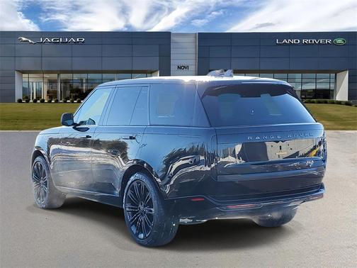 2026 Land Rover Range Rover P400 SE