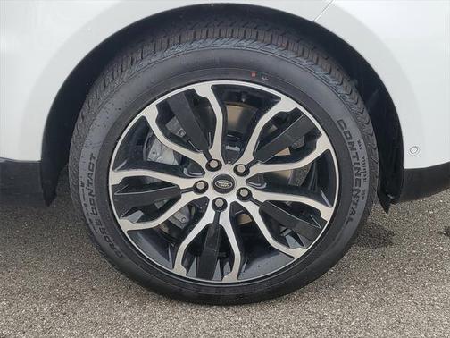 2022 Land Rover Range Rover Sport HSE Silver Edition