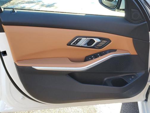 2023 BMW 330 xDrive