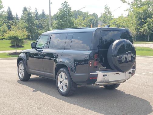 Santorini Black 2025 Land Rover Defender 130 P400 S