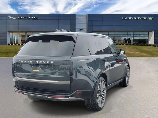 2026 Land Rover Range Rover P400 SE