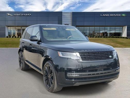 Santorini Black 2026 Land Rover Range Rover P530 SE