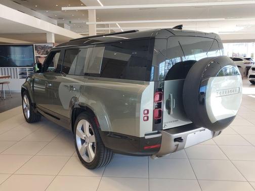 Pangea Green Metallic 2025 Land Rover Defender 130 P400 X-Dynamic SE