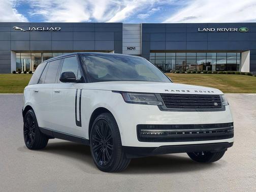 Fuji White 2026 Land Rover Range Rover P530 SE