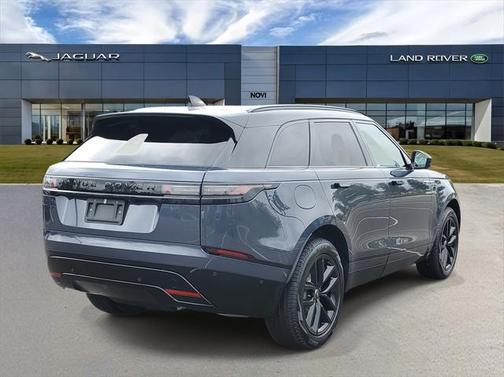 2026 Land Rover Range Rover Velar P250 SE R-Dynamic