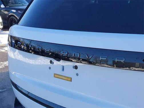 2026 Land Rover Range Rover P400 SE