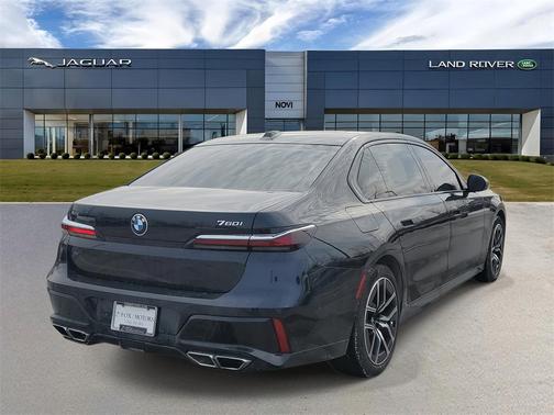 2023 BMW 760 i xDrive