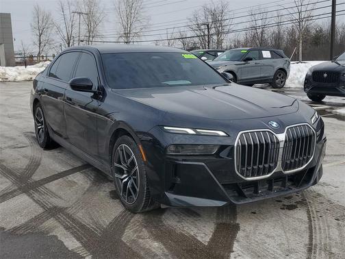 2023 BMW 760 i xDrive