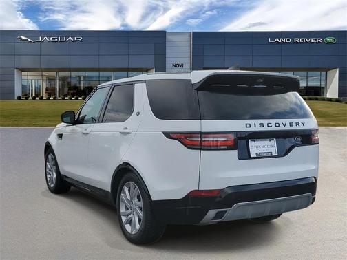 2020 Land Rover Discovery Landmark Edition