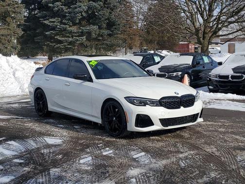 Alpine White 2022 BMW M340 M340i xDrive Sedan